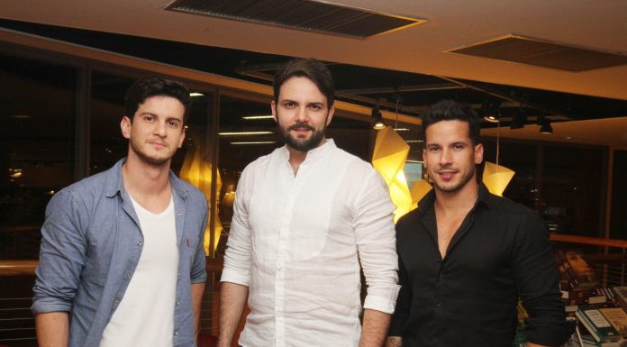 Brasília recebe Studio Ro+Ca em concorrida palestra