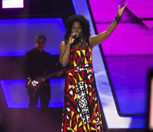 The Voice Brasil: Dhi Ribeiro anuncia o lançamento do seu DVD e álbum nas plataformas digitais