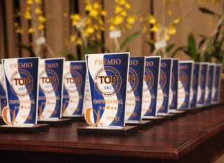 Casa Decorações recebe prêmio de reconhecimento