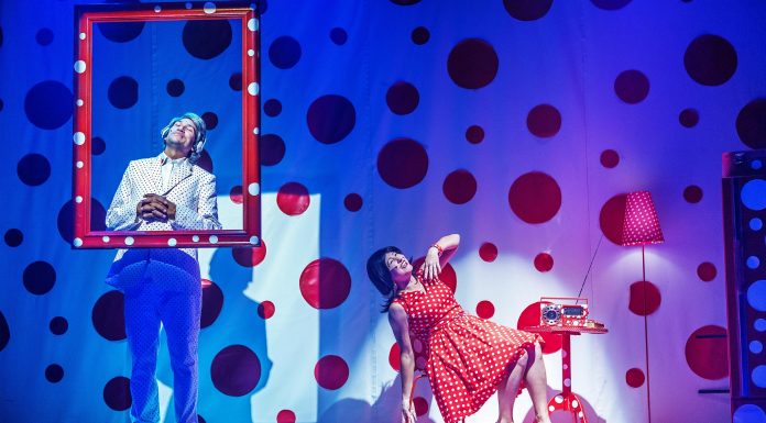 Espetáculo “Mercedez com Z” abre sessões extras