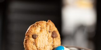 Barbacoa colore o Dia das Crianças com sobremesa especial