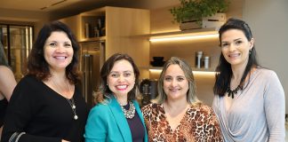 Objeto Casa no Núcleo Metropolitano de Arquitetura