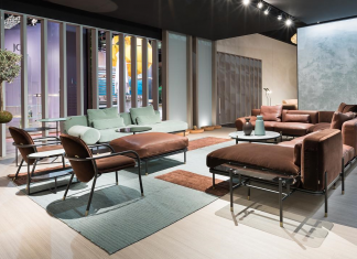 Arquitetos conferem lançamentos Natuzzi em Milão