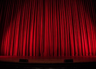 Cia. Cafundó apresenta último espetáculo da temporada de abril