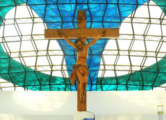 Mais sobre a artista que deu forma a monumentos de Brasília