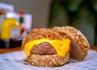 Dia Mundial Hambúrguer com sanduba a R$9,99