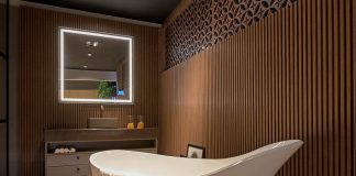 Trend alert: Painéis ripados e estruturas metálicas