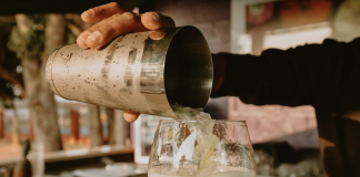 LayBack Park oferece happy hour na Orla do Lago