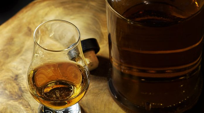 Parrilla Beer lança clube para amantes de uísque