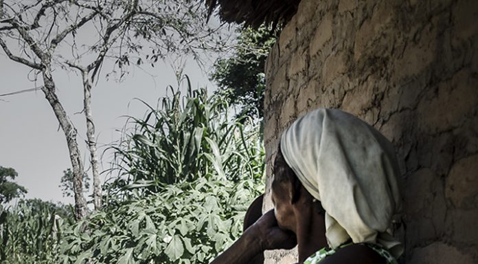 Editora Estrondo! lança fotolivros de mulheres artistas