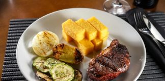 Carnaval: saiba onde comer antes de curtir a folia