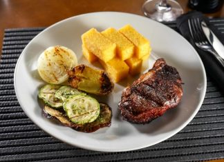 Carnaval: saiba onde comer antes de curtir a folia