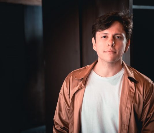 Allan Massay lança Índice