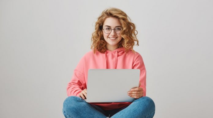 Portal oferece conteúdo gratuito para Enem e vestibular