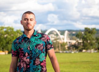 Arquiteto de Brasília volta à capital após gravação de um dos maiores festivais de música do Brasil