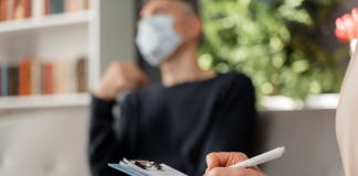 Novo FOMO se tornou um reflexo da atual sociedade