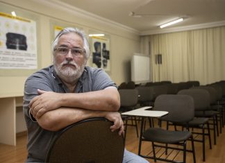 Lincoln coordena curso de fotografia nos 50 anos da UPIS