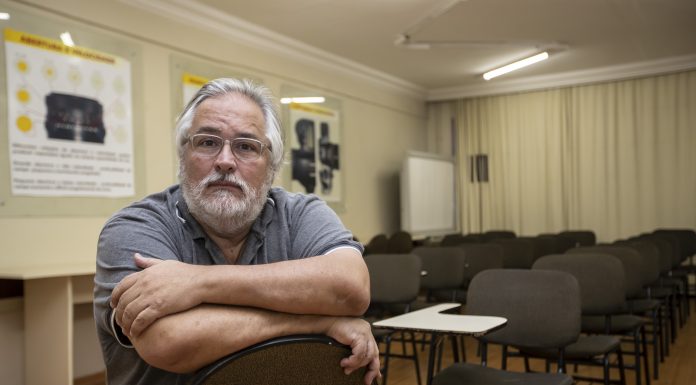 Lincoln coordena curso de fotografia nos 50 anos da UPIS