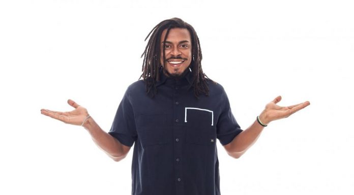 Stand-up: Santo Bar recebe o comediante Jhordan Matheus