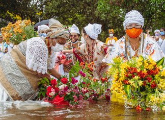 Festa das Águas celebra Rainha do Mar