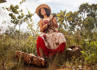 Espetáculo teatral “Botões na Rua” estreia em abril