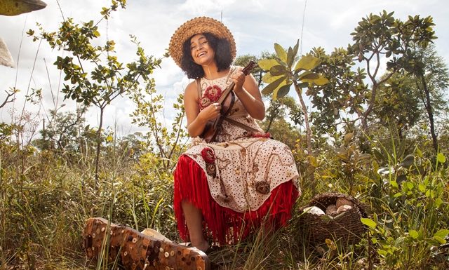 Espetáculo teatral “Botões na Rua” estreia em abril