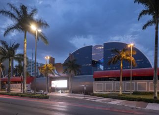 Em seu aniversário de 25 anos Brasília Shopping homenageia a identidade brasiliense