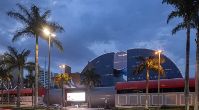 Em seu aniversário de 25 anos Brasília Shopping homenageia a identidade brasiliense