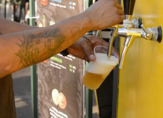 Parque da cidade recebe feira de cervejas, gastronomia e música