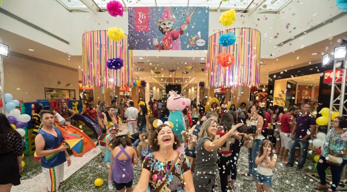 Ressaquinha de Carnaval agita Taguatinga Shopping