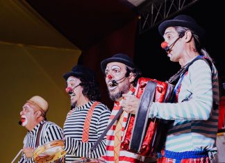 Caravana Circo Teatro Artetude leva alegria para fora do DF