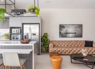 Escritório Camanho Arquitetura assina apartamento em São Paulo