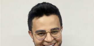 Eldo Gomes palestra no Brasília E-Games Experience sobre influencers gamers