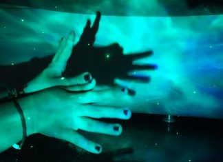 Programa Educativo do CCBB Brasília promove oficinas que exploram a luz como elemento artístico