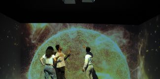 Visitas mediadas a exposições promovem imersão profunda na arte