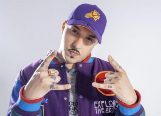 Rapper Delacruz faz show no Complexo Fora do Eixo