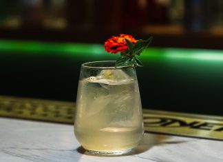 Monet inspira novo bar em Brasília