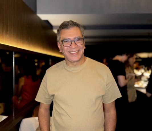 Pedro Ariel Santana lança em Brasília a 7ª edição do livro A Grande Beleza