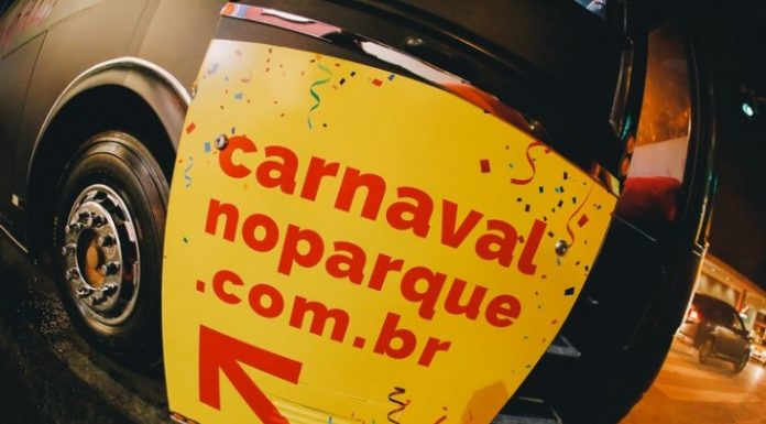 Ônibus-balada antecede agitação de carnaval