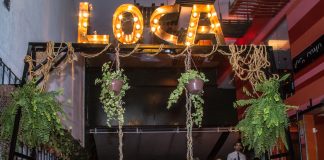 Loca Como Tu Madre promove feijoada solidária neste sábado