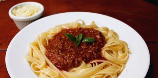 La Rubia lança almoço a partir de R$ 10, de segunda a sábado