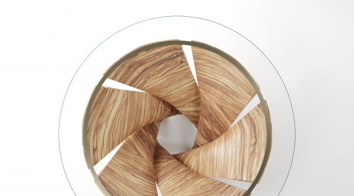 Couro italiano e design inovador para o iSaloni