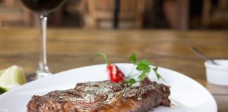 Menu tamanho família para o Dia das Mães no Figueira da Villa