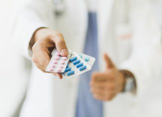 Aplicativo ajuda a economizar na compra de medicamentos