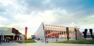 Desafio de ciclismo Outlet Outubro Rosa acontece nesse final de semana no Outlet Premium Brasília