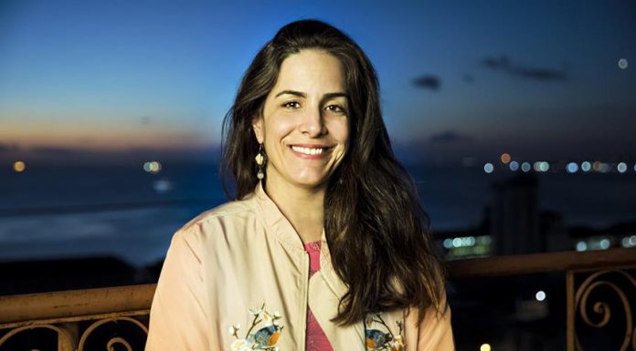 “Abraço à Sombra”, por Daniela Migliari