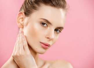 Dermatologista dá dicas para evitar o envelhecimento precoce da pele