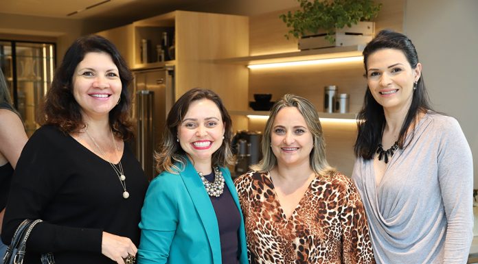 Objeto Casa no Núcleo Metropolitano de Arquitetura