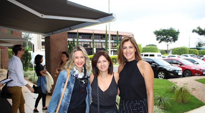 CASACOR GO recebe grupo de Brasília