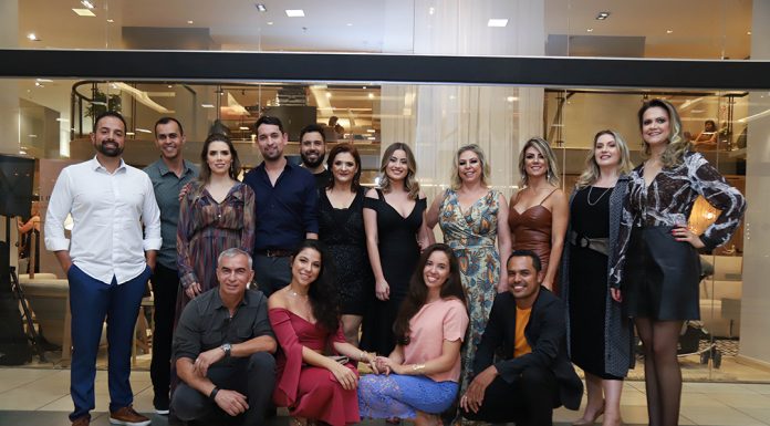 Nova mostra homenageia personalidades de Brasília